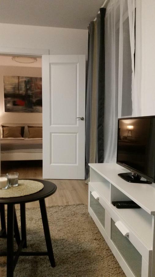 Elegant Apartment Close To The Old Town Vilna Exterior foto